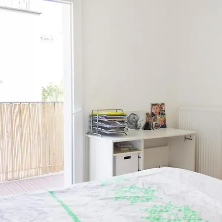 Apartment Beautiful In La Villette Paris